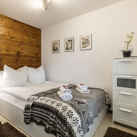 Apartament Na Cyrhli Z Tarasem Zakopane Esterno foto