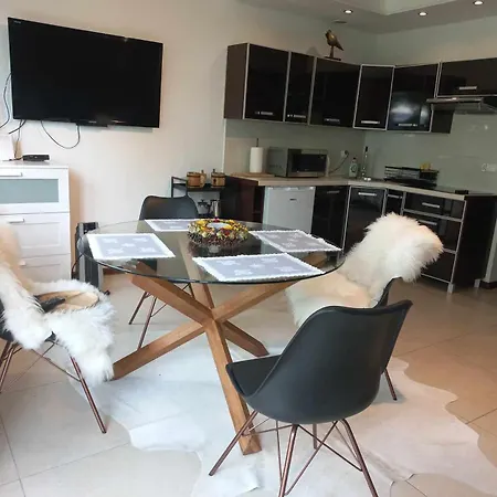 Apartament Na Cyrhli Z Tarasem Zakopane Esterno foto