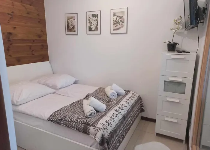 Apartament Na Cyrhli Z Tarasem