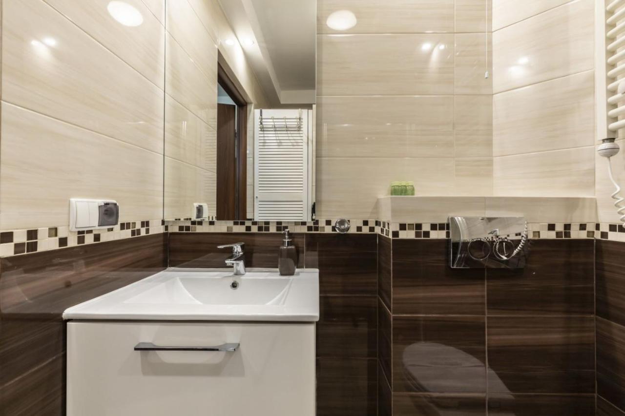 Na Cyrhli Z Tarasem Apartment *